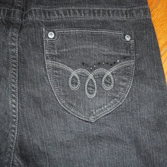 Jordache Jeans Womens 12 Black Straight Leg Mid Rise Embellished Pockets Stretch - Picture 8 of 9